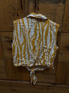 Women's Yellow &amp; White Striped Tie-Front Top