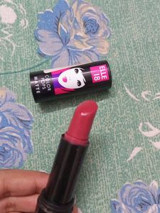 Elle 18 Color Pops Matte Lipstick