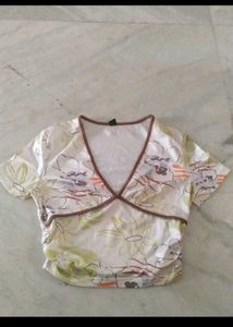 Floral Print V-Neck Cropped Top