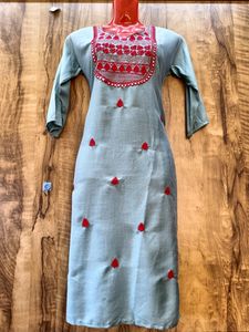 Elegant Embroidered Kurti