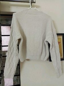 ZUDIO Cream Cable Knit Cropped Sweater