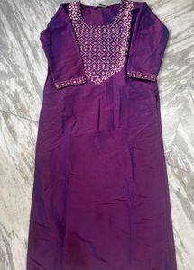 Elegant Purple Embroidered Kurta Set
