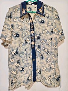Chic Floral Print Button-Up Shirt
