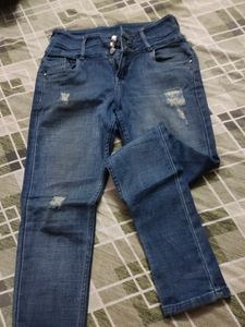 GS Jeans 3 Buttons Skinny Mildly Distressed