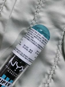NYX Professional Makeup Lip IV Hydrating Gloss Ser