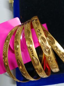 Set of 5 Gold Plated Bangles