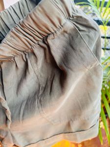 Comfy Olive Green Summer Shorts