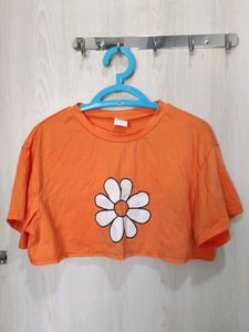 Urbanic - Cute Orange Daisy Crop Top