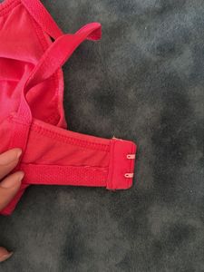 red bra 30-32B