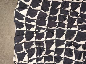 Stylish Black &amp; White Geometric Skirt