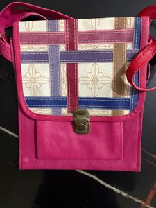 Cute Pink &amp; Red Crossbody Bags