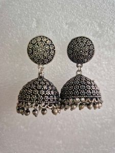 Elegant Oxidized Jhumka Earrings