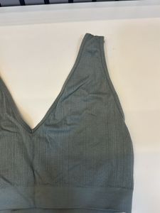Ribbed V-Neck Bralette Top, L size