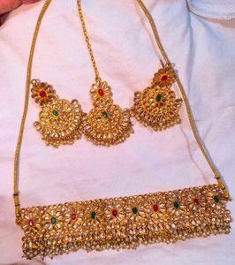 Beautiful chicks set...