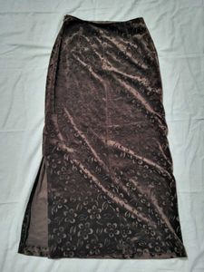 Elegant Floral Velvet Maxi Skirt