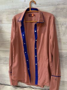 Chic Pink Button-Up Shirt with Blue Trim