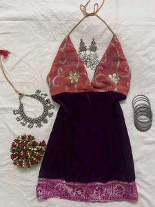 velvet chapati tie up top .