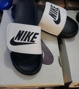 Puma Slides - Comfortable &amp; Stylish size avlb 6 to