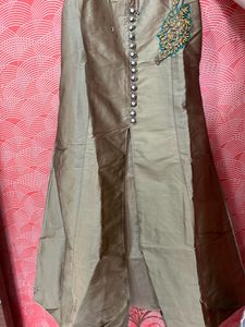 Green Heavy Skirt With Golden Cut Top
