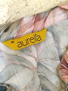 Aurelia Pure Muslin fabric Kurta Set