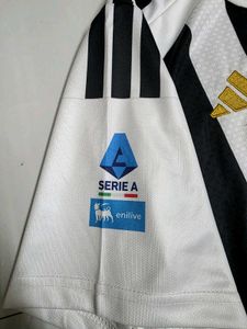 Juventus 26-27 Home Jersey