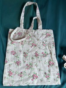 Floral Print Canvas Tote Bag