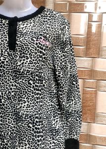 Animal Print sweater