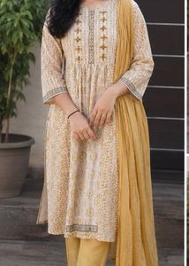 Elegant Beige Kurta Set with Dupatta