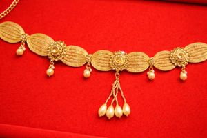 Elegant Gold-toned Kamarbandh