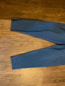 [uniqlo] Comfortable Blue Denim Jeggings