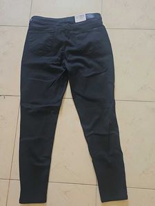 Classic Black Skinny Fit Jeans