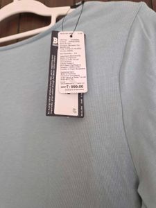 Soft Blue 3/4 Sleeve Top M