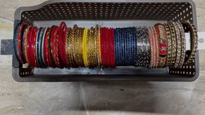 Assorted Bangle Set