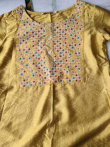 Embroidered Yellow Kurta