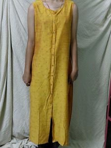 AVAASA Yellow Printed Sleeveless Kurta
