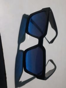 Sunglasses Brand New In Blue Colour And Square Shape
