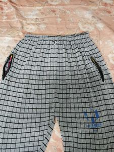 Men's Casual Checked Trousers