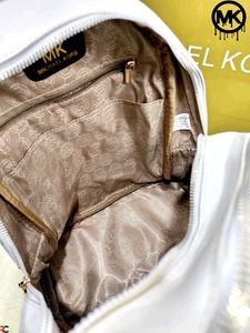 MK* *SIGNATURE LOGO-PRINT RHEA BACKPACK*