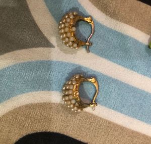 Pearl Hoops Small