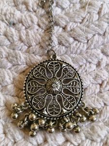 Silver Tone Ethnic Maang Tikka