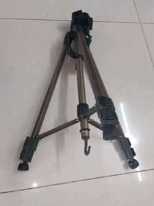 Lightweight Camera Tripod