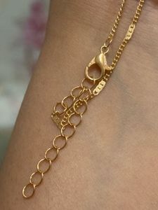 Dainty Teardrop Crystal Necklace gold plated