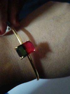 Anti turnish bracelet double colour stone