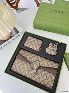 Gucci Clutch Set with Wallet & Keychain
