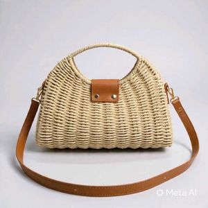 Chic Woven Straw Handbag