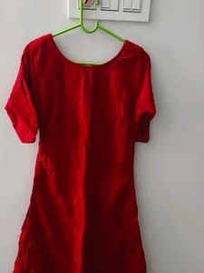 Elegant Red Embroidered Kurta