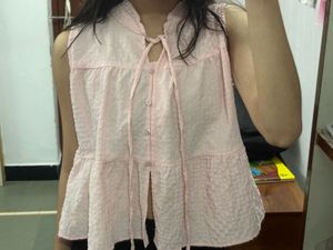 Pink Sleeveless top