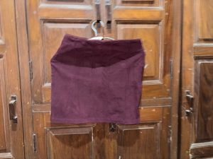 🌸 Insence Off-Shoulder Top + Skirt Set | Size 28