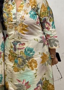 Elegant Floral Print Kurti with Palazzo Pants