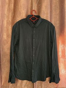 Men's Geometric Print Button-Down Shirt